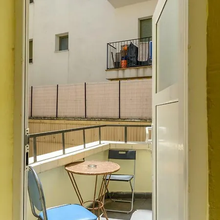 Senia Apartment *